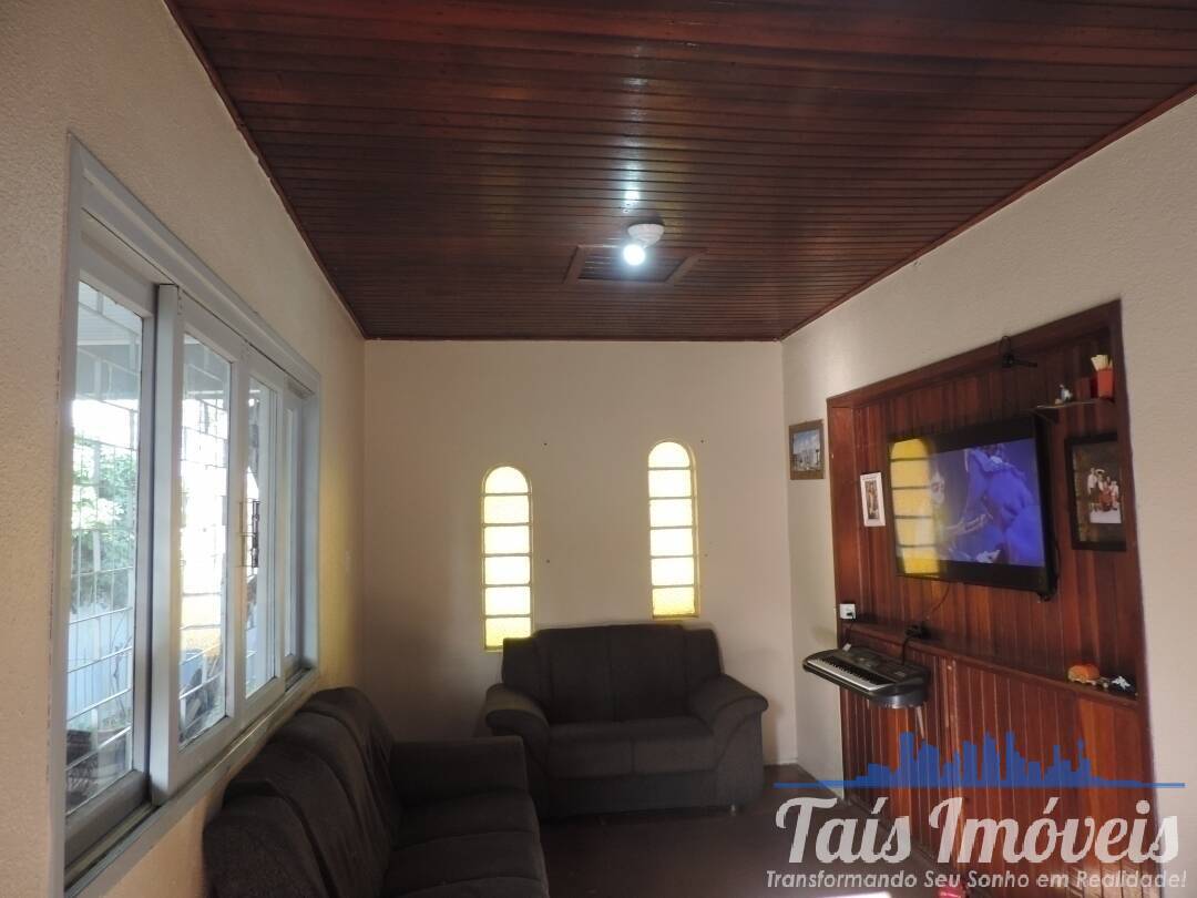 Casa à venda com 3 quartos, 175m² - Foto 4