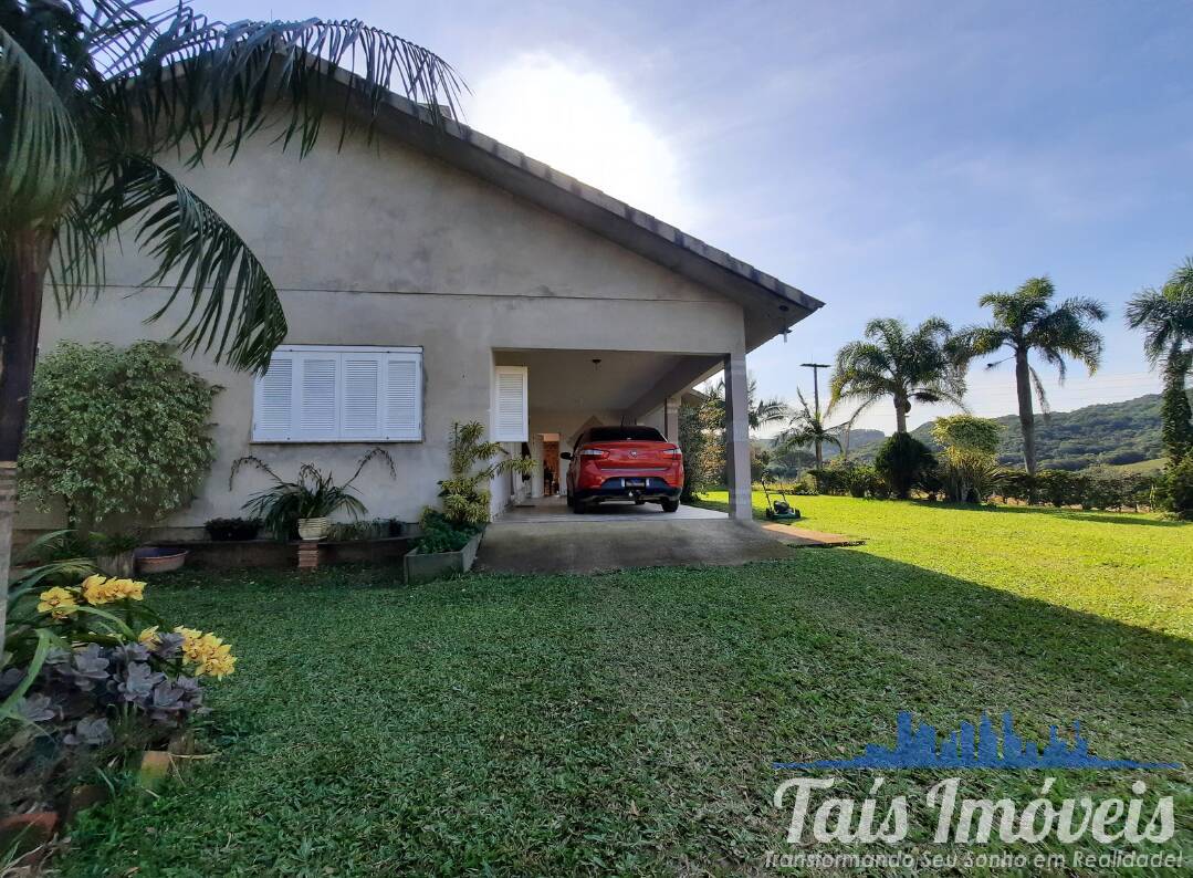 Fazenda à venda com 3 quartos, 10m² - Foto 1