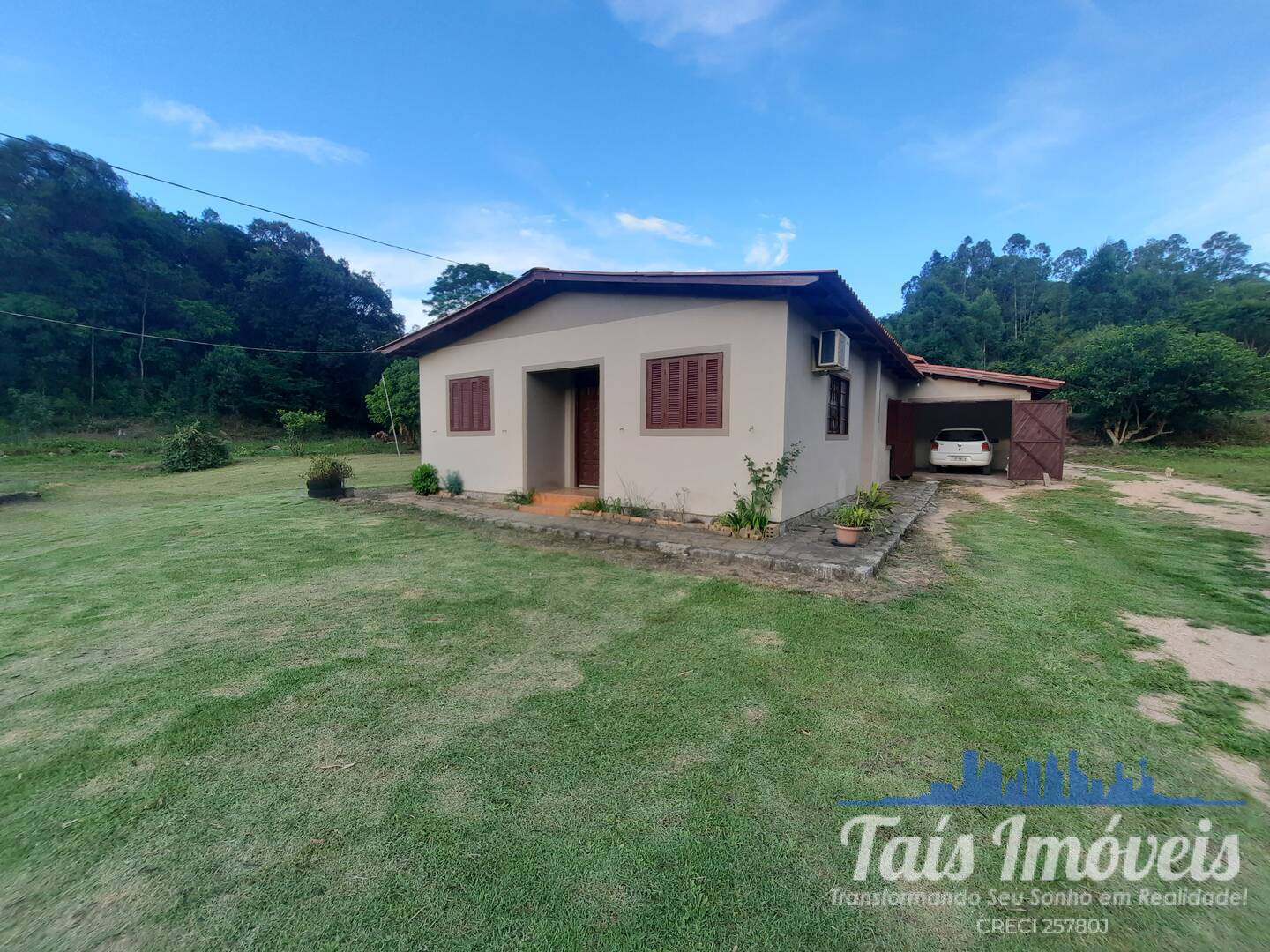 Fazenda à venda com 3 quartos, 14m² - Foto 1