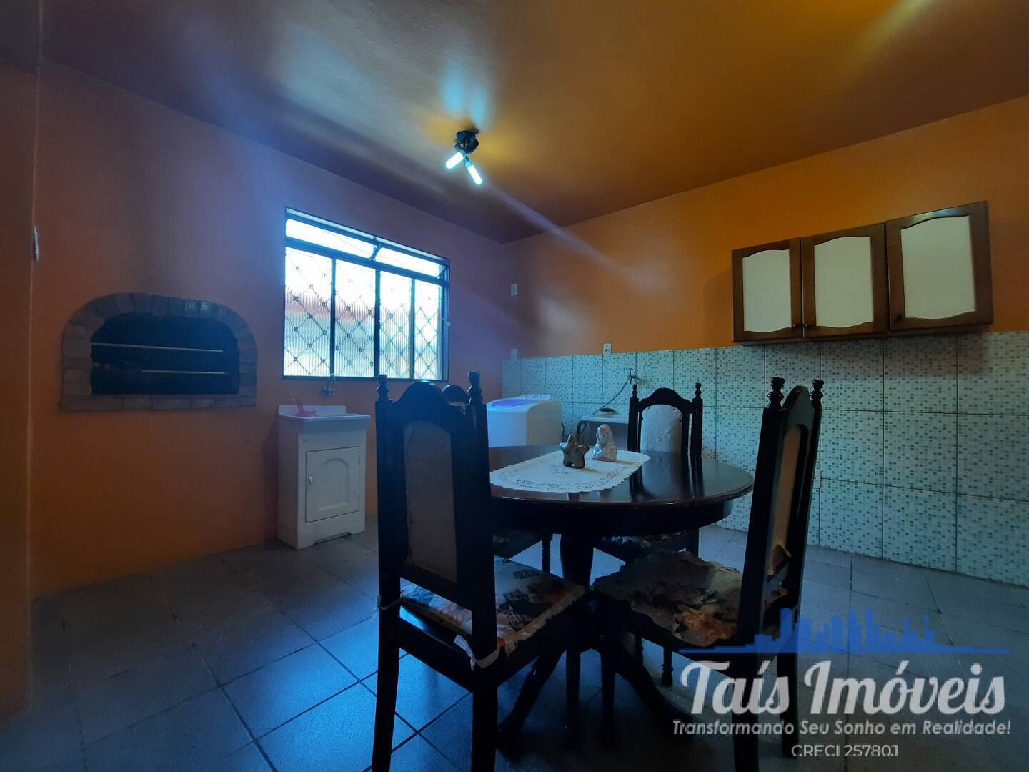 Casa à venda com 3 quartos, 300m² - Foto 7