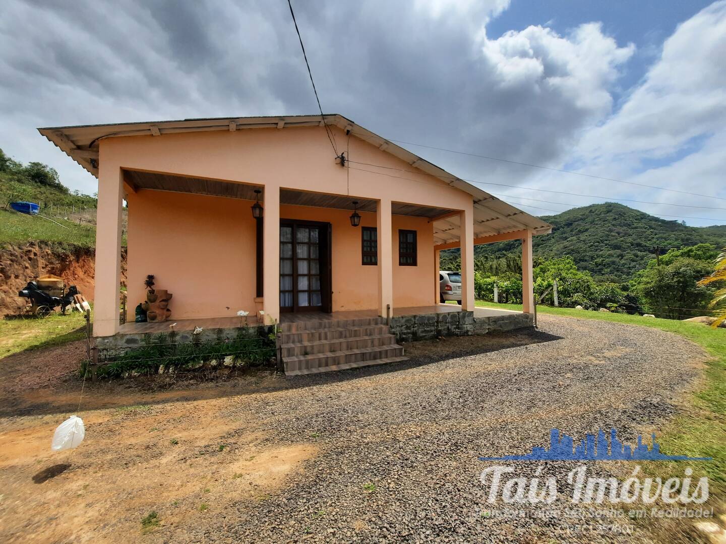 Fazenda à venda com 4 quartos, 10m² - Foto 1